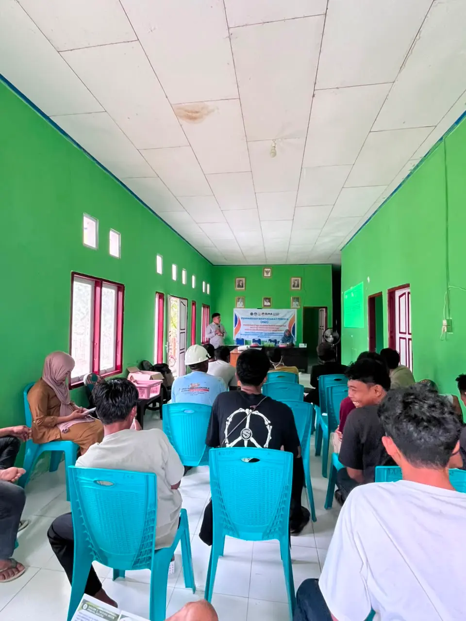 Sosialisasi Kepada Masyarakat Desa Lakabu
